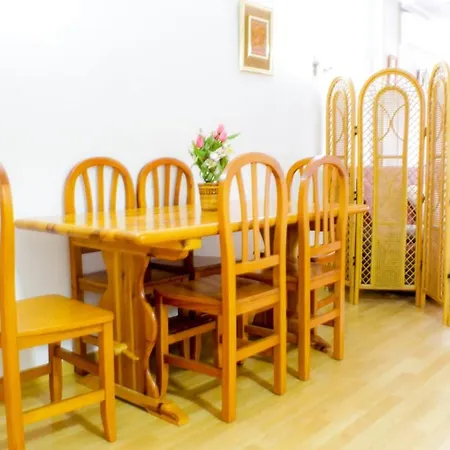 Dawids Apartmt Near The * Torrevieja